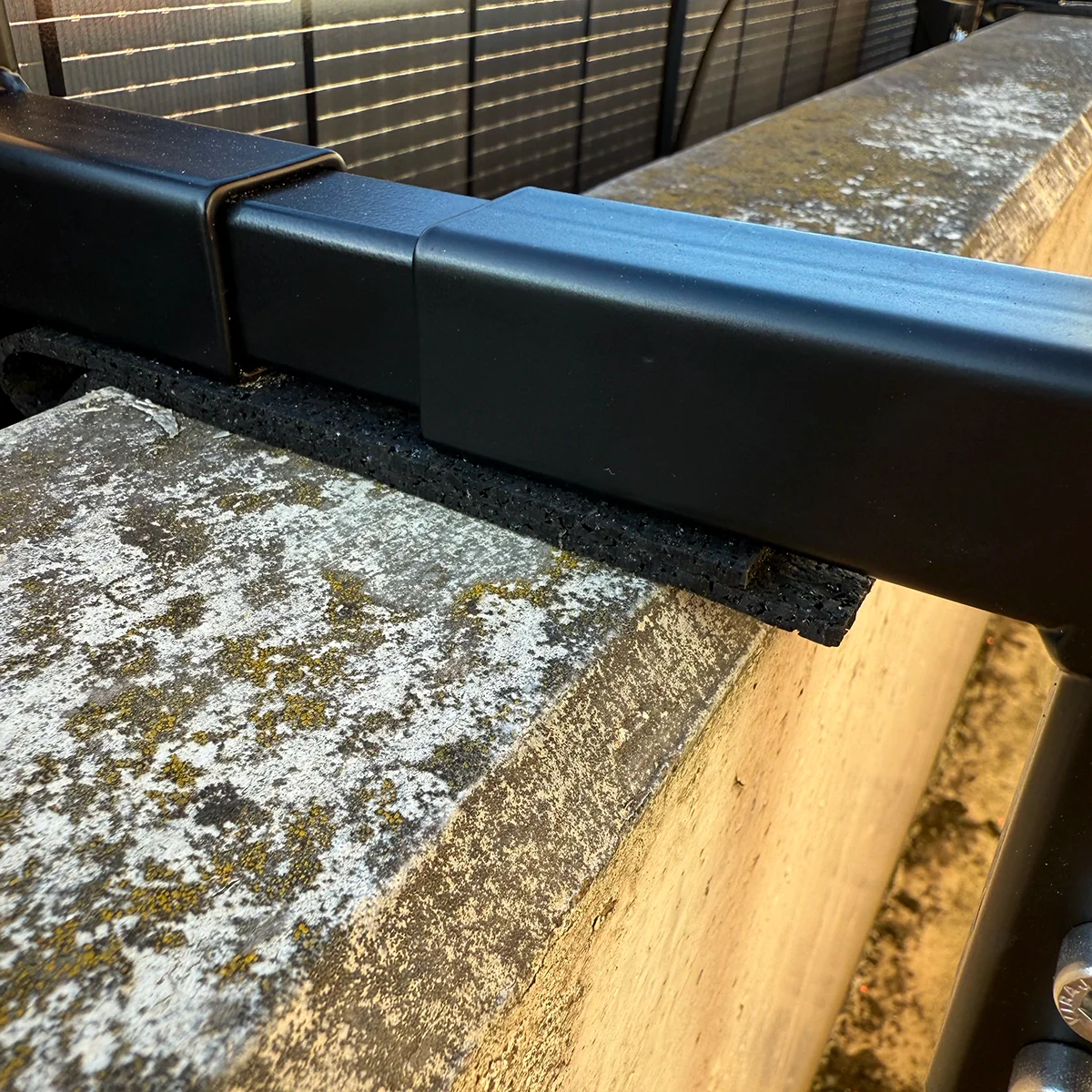 Wattstone Balkonhalterung für Betonbalkone